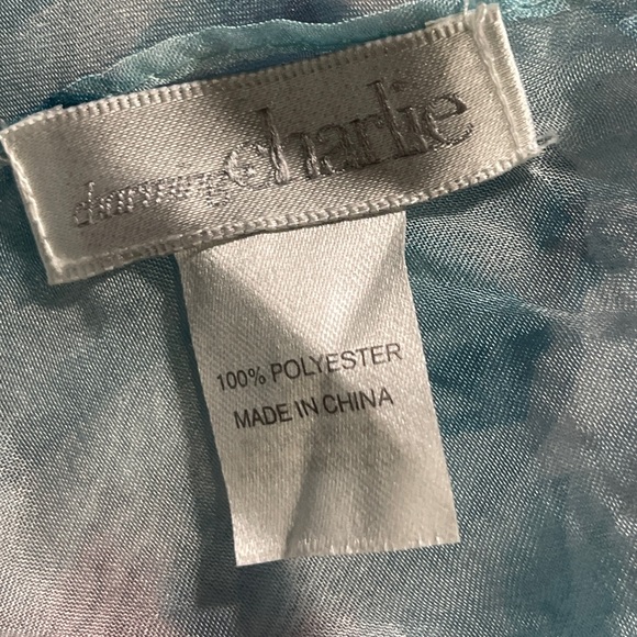 Charming Charlie Women’s Floral Print Semi-Sheer Scarf - Picture 8 of 8